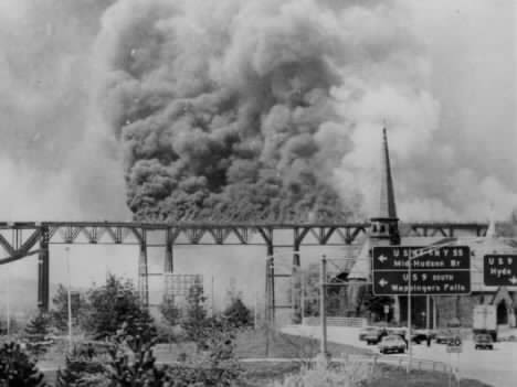 Poughkeepsie bridge fire.jpg