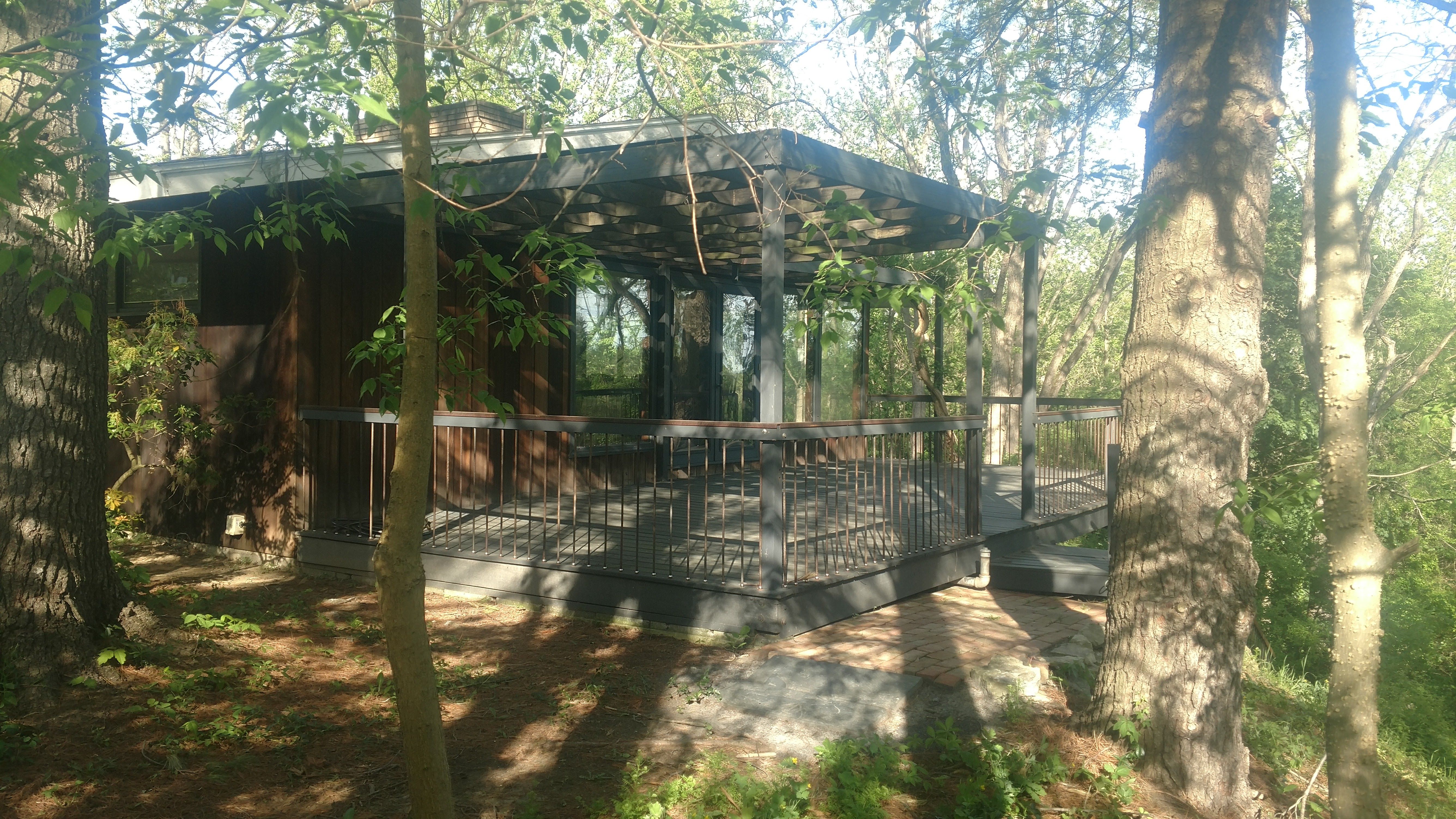 Poughkeepsie porch Photo.jpg
